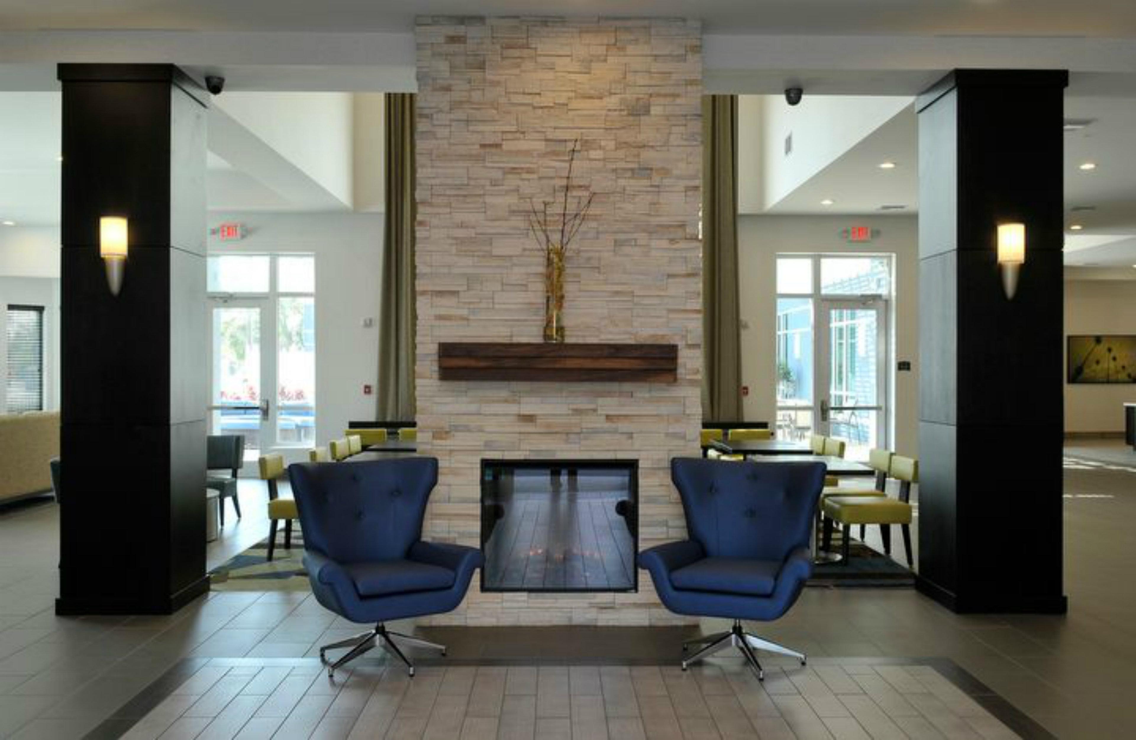 Staybridge Suites St. Petersburg Fl By Ihg Exterior photo